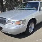 فورد ماركيز 2002 للبيع نظيفة جدا..