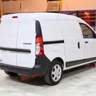 رينو فان للايجار