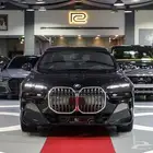 بي ام دبليو 735i 2026