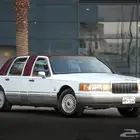 للبيع كلاسيك تاون كار لنكولن 1991 ممشى 12 الف