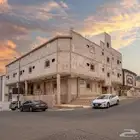 عمارة تحتوي على فيلا   3 شقق