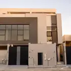 فلة جديده للبيع- حي الغدير