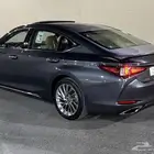 لكزس 2024 فل كامل cc بلس ES350 شبه الجديده