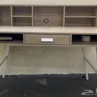 طاوله رسم او مكتب او كمبيوتر