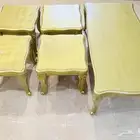 2 طقم طاولات ذهبية