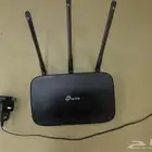 مقوي شبكة من شركة تبيلينك tplink