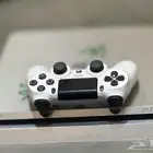 للبيع سوني 4 سليم مع يد