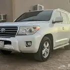 لاندكروزر 2013سعودي فل كامل ماشي 445كلش فيه وكاله