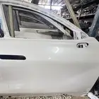 باب امامي تورس 2025