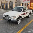 للبيع هايلوكس 2005