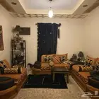 طقم جنب ستايل مغربي فخم مع ملحقاته طاوله و سجاده و3 قطع بف