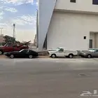 سيارات كلاسيكية للعروض في اليوم الوطني
