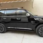 باترول نيسان أسود داخلي أحمر 2023 ماشي 91 ألف 6سلندر