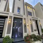 فيلا روف بدرج داخلي وخارجي جميع الضمانات والخدمات