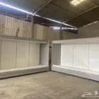 غرف تبريد وتجميد وثلاجات عرض مكشوف