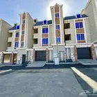 للبيع شقق علويه وارضيه مستقله تصميم مودرن-حي المعارض 580الف