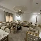 كنب مجلس ذهبي جميل وفخم نظيف