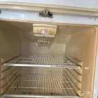 ثلاجه للبيع