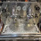 ماكينة قهوة