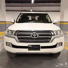 جيب لاند كروزرGXR موديل 2017