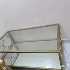 طاولة للبيع نظيفة مفصل سبب البيع مو لون الجلسة