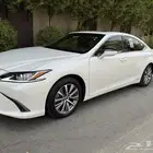لكزس ES300h 2019 فل كامل وكاله الحد