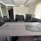مكاتب فاخرة للبيع