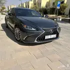 لكزس2023 ES hb هجين