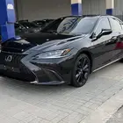 لكزس ES350 2023 FF عداد 34 الف قمه فالنظافه