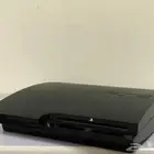 سوني 3 محمل عليه 50 لعبه معه يدين جديده بالكرتون.
