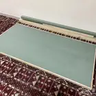 باب خشب جديد