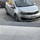 Kia ريو 2014. نظيفه