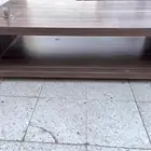 طاولة تلفزيون بتصميم جميل