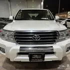 تويوتا لاند كروزر GXR موديل 2014 فل كامل نظيف