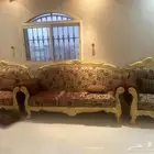 كنب وطاولات