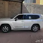 لاندكروزر رقم 2 موديل2022 المجمعة