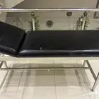 سرير مساج متنقل نظيف وضعيتين