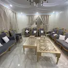 كنب كلاسيكي اثنين كبار وسبع كراسي صغار مع طاوله والستاره