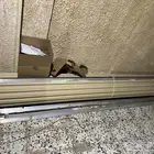 للبيع باب رول