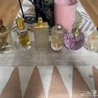 للبيع 6 عطور نسائيه جميله ثلاثه درعه سراي وجنيد والرصاصي