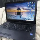جهاز كمبيوتر محمول (لابتوب) من نوع HP  وهو