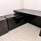 مكتب فخم للبيع استخدام بسيط