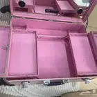 شنطة ميك اب مع بلوتوث و لمبات و ستاند