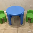 مجموعة طاولة و كراسي  برايت اند بولد  من Little tikes