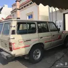 صالون تويوتا موديل 85 نضيف على الشرط
