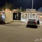 للبيع دور وشقه خلفيه حي القادسيه الثاني تبوك