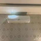 3 مكيف سبيلت   كنب   مطبخ   مساند