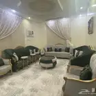 للبيع طقم كنب نظيف كبير كامل