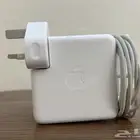 للبيع شاحن ماك بوك أصلي - 85 واط MagSafe 2 (موديل A1424)
