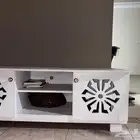 طاولة تلفزيون مستخدمة